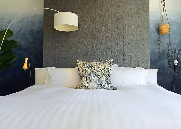 Regency Rooms